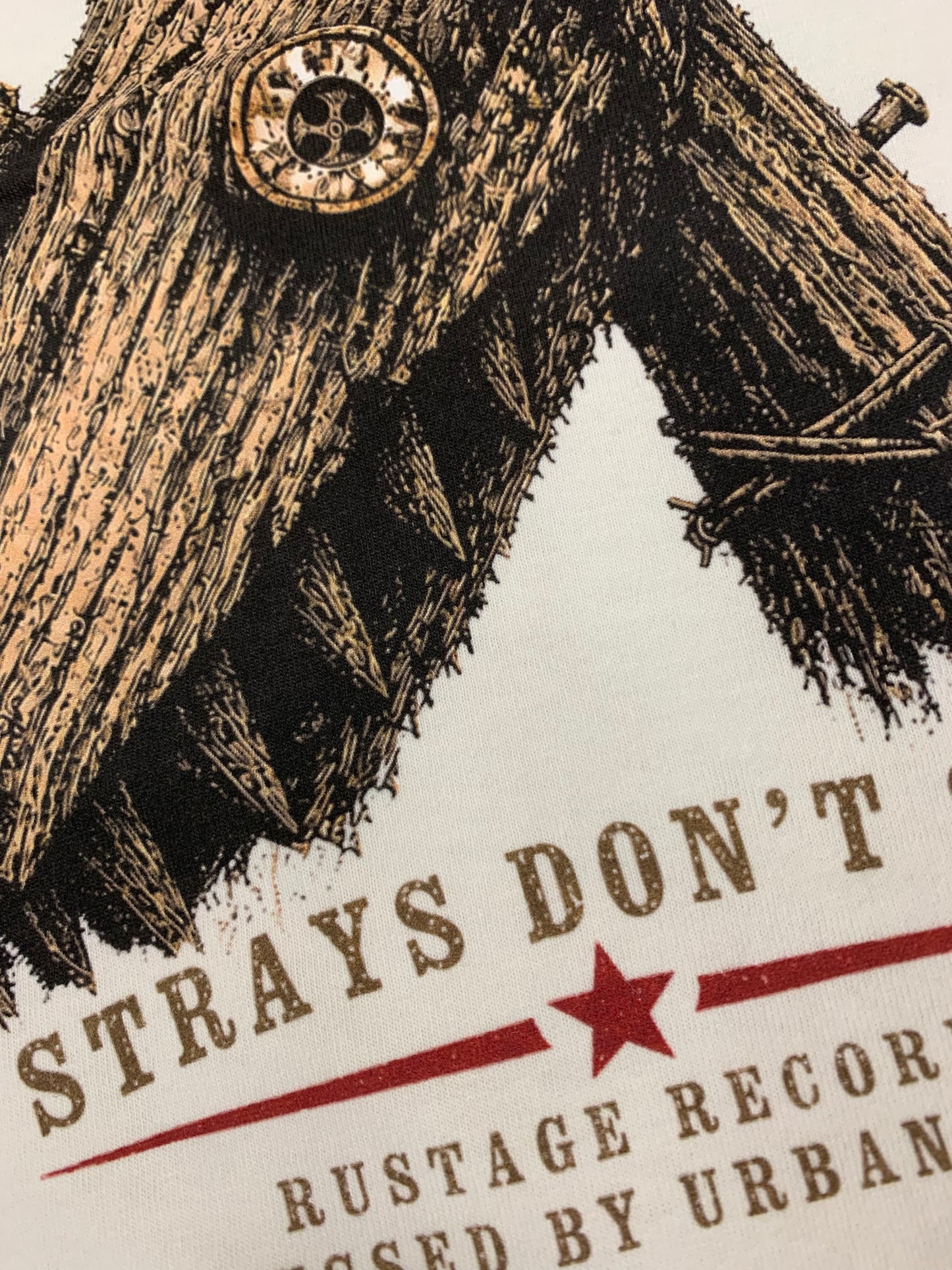 
                  
                    GARAGE DOGS - STRAYS DON’T STOP WHITE
                  
                
