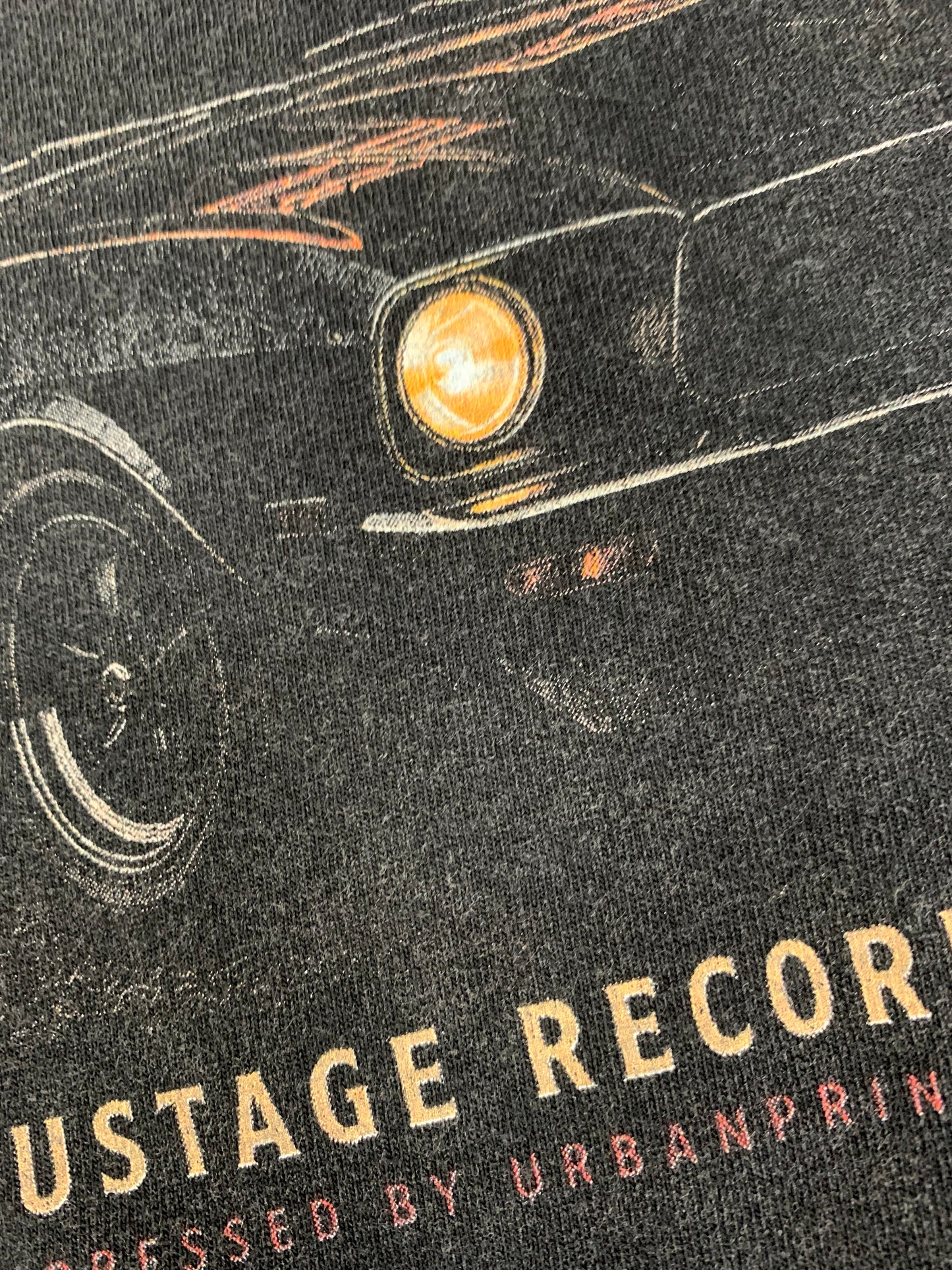 
                  
                    GARAGE DOGS — MOTEL
                  
                